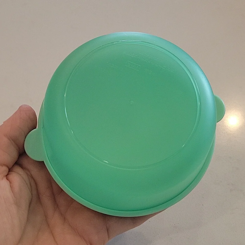 Le Creuset Cool Mint Tupperware Storage Container